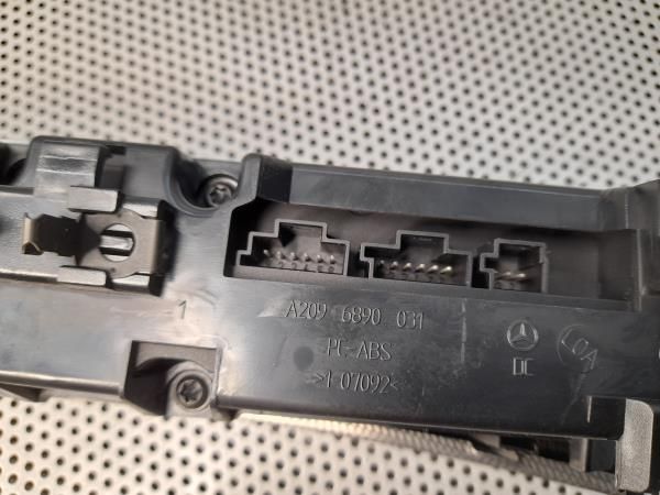 Botão / interruptor trancar portas MERCEDES-BENZ CLK (C209)