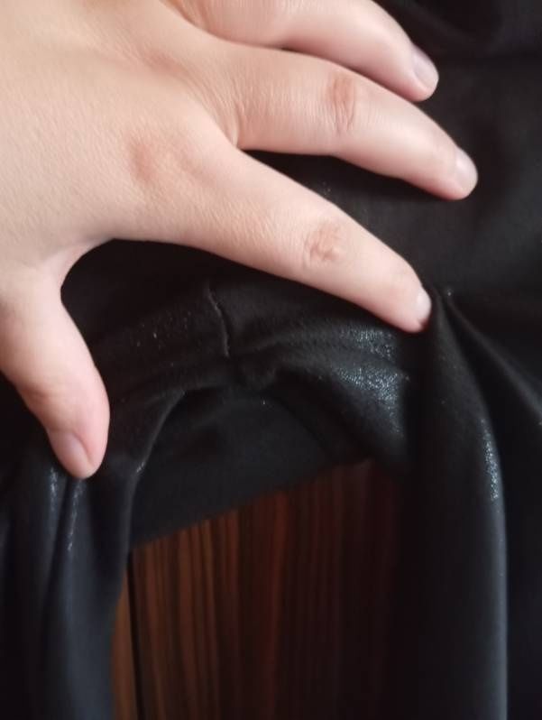 Sprzedam błyszczące legginsy