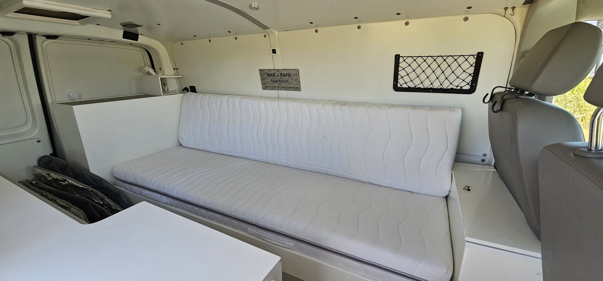 VW T5 2.0 TDI 2012 CAMPERVAN "LEGALIZADA"