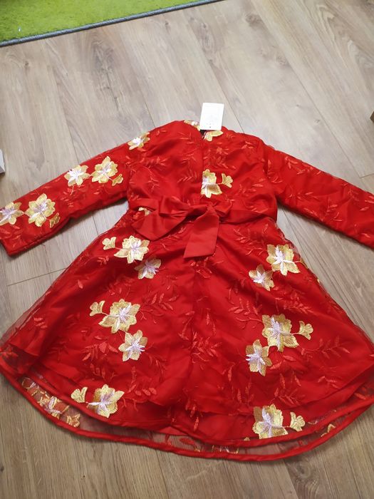 Sukienka dla dziewczynki w stylu orientalnym przebranie 120 z metką