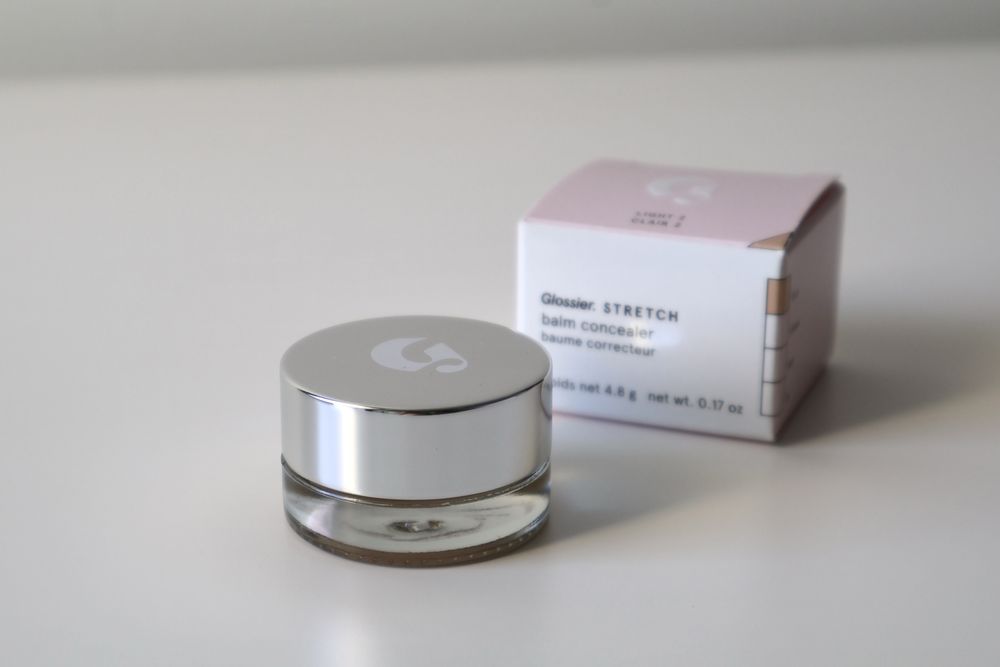 Corretor Glossier Stretch Concealer #L2 – PORTES INCLUÍDOS