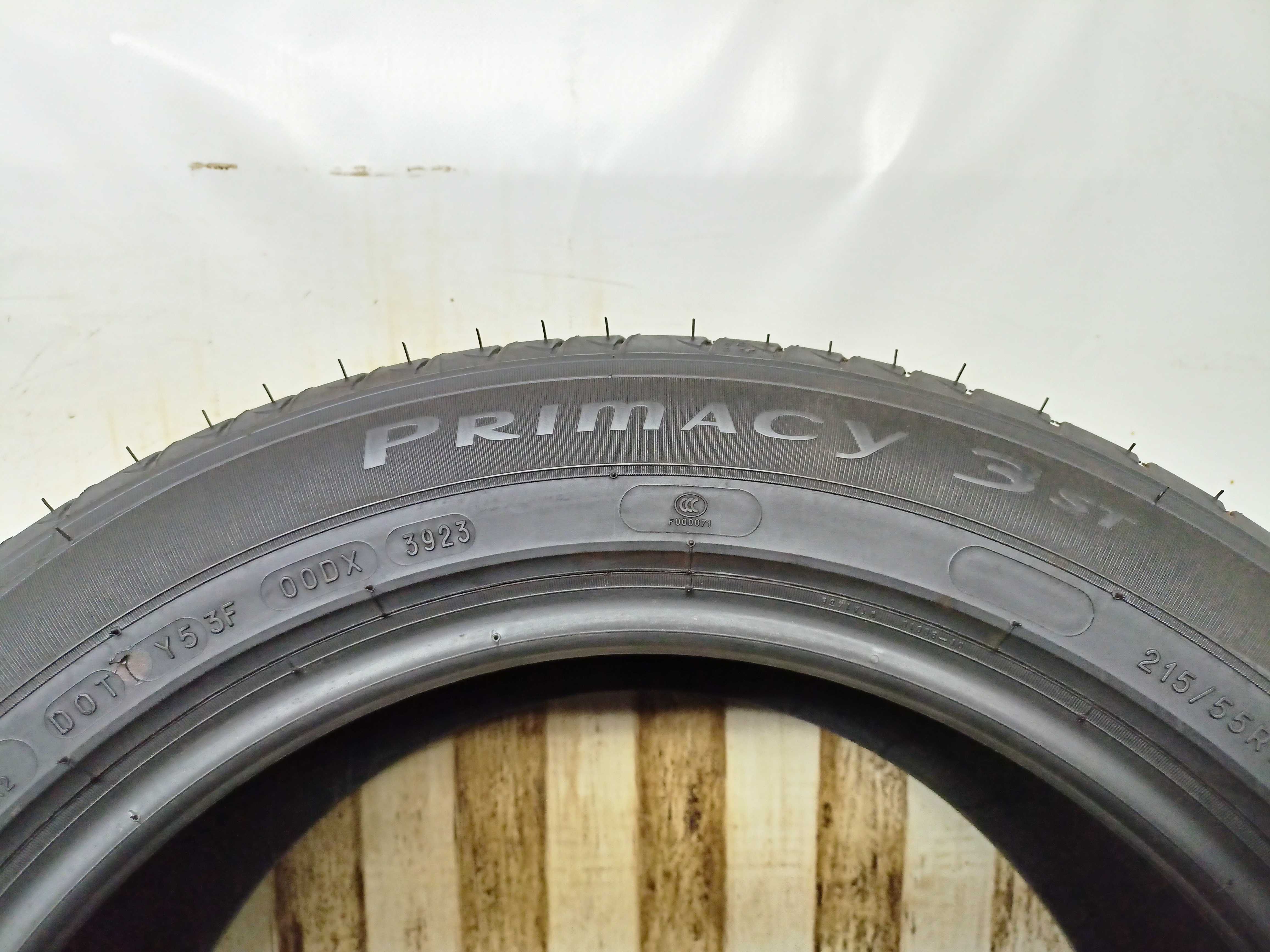 Michelin Primacy 3 ST 215/55/17 23r. 2x7,2mm 2x7,1mm Jak Nowe (4158)