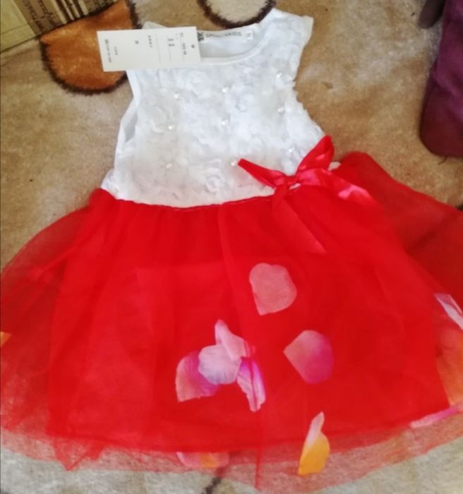 Sukienka okolicznościowa  dl. 44cm