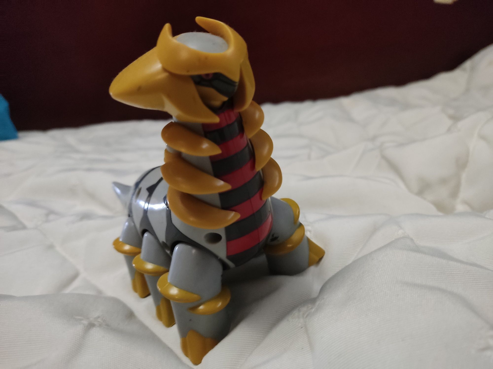 Boneco Pokémon giratina, muito raro!