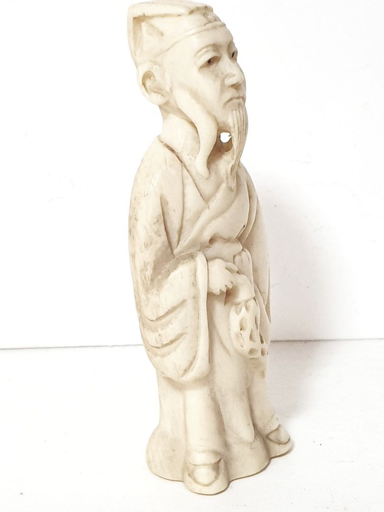 Escultura asiática de um Homem Sábio precioso do periodo Meiji