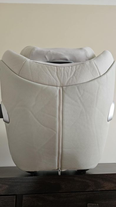 Fotelik Cybex Z-isize Ferrari