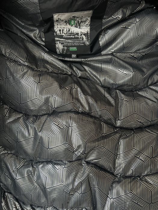 Чоловіча зимова куртка з термо підкладкою