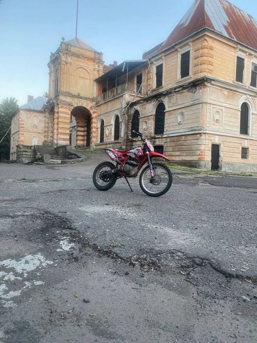 Продам мотоцикл крос можливо обмін