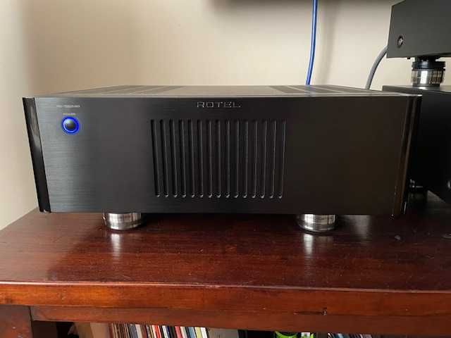 Końcówka mocy Rotel RB-1582 MkII