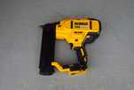 Sztyfciarka , gwoździarka DeWalt DCN680 Czech Republic