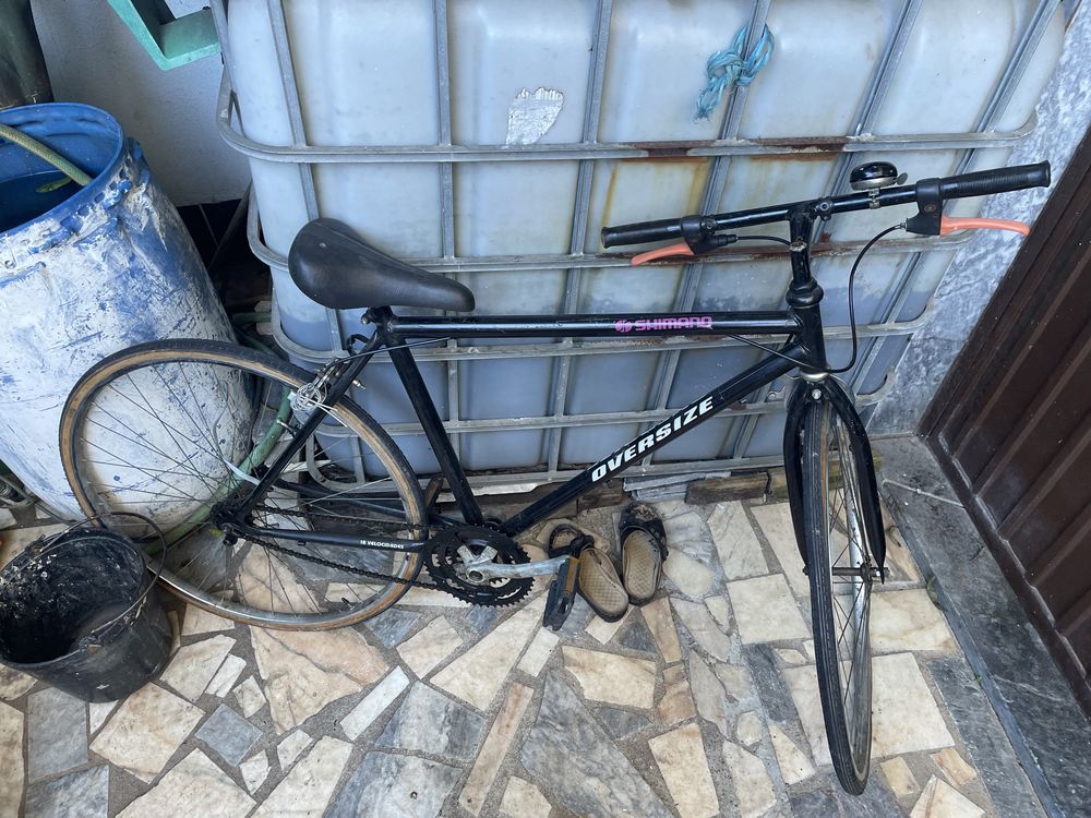 Bicicleta roda fina vintage