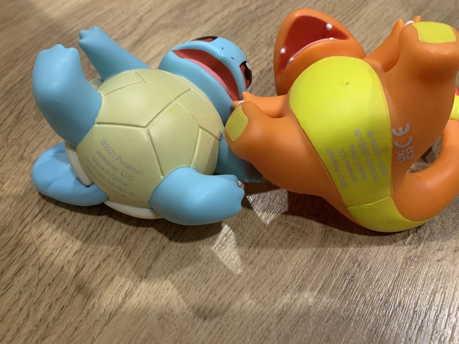 Bonecos pokemon originais