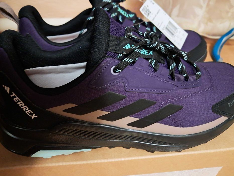 Кросівки жіночі Adidas TERREX