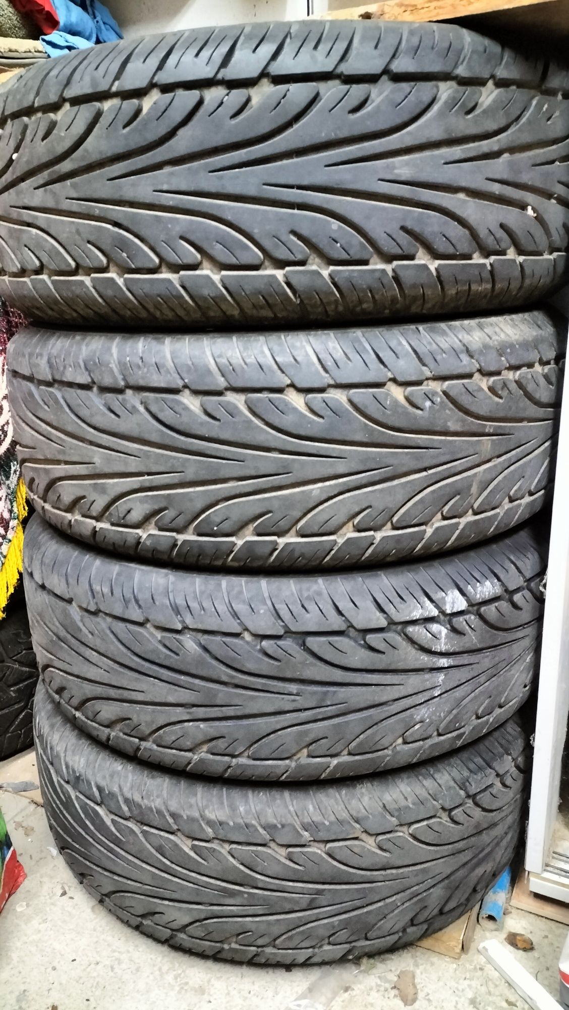 Opony Letnie 235/60 R16