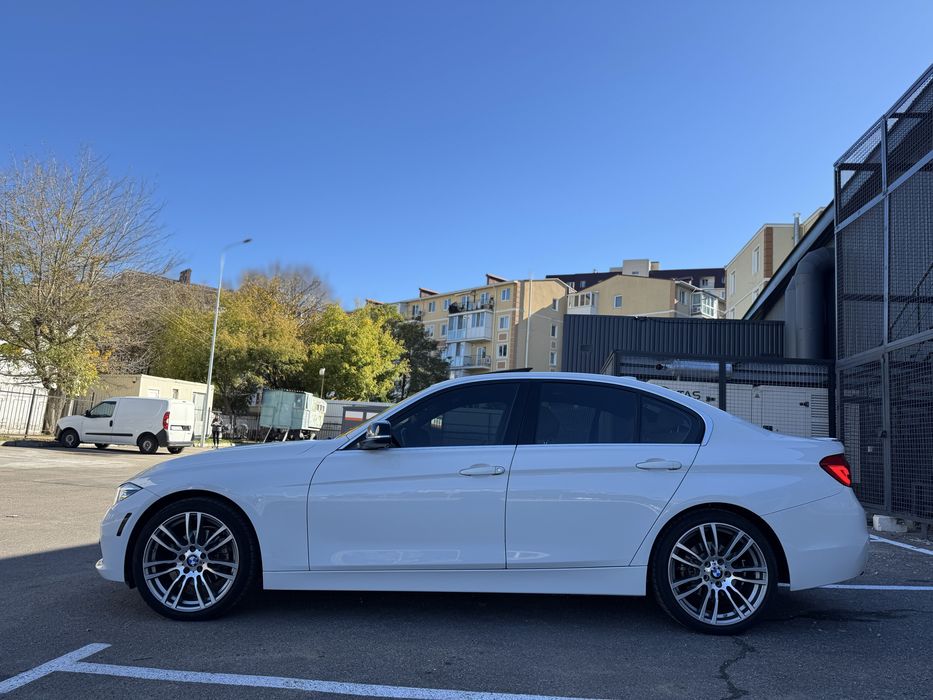 Продам BMW F30 330i b46