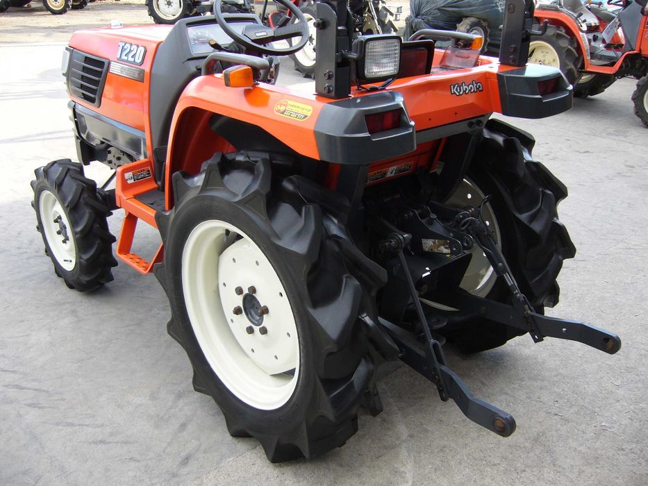Traktorek Mini Ciągnik Ogrodniczy KUBOTA T-220 22 KM traktorkiagropl
