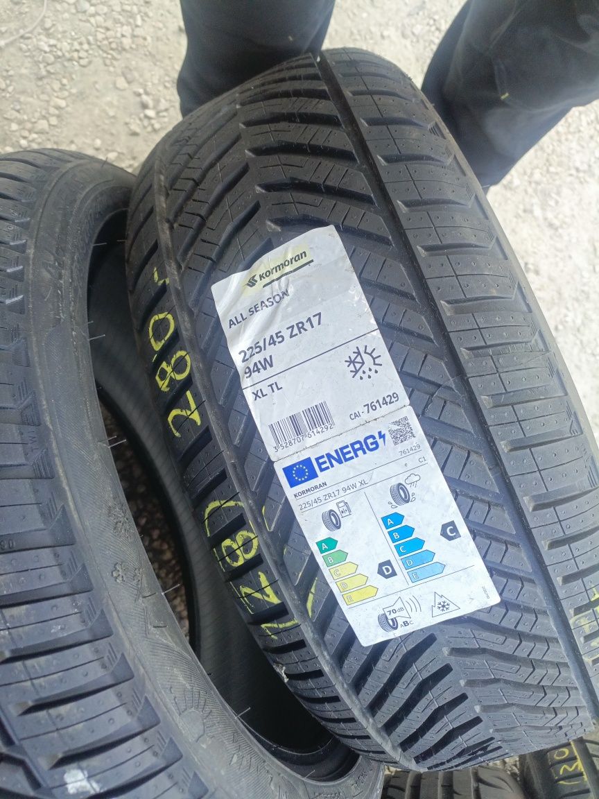 Nowe opony całoroczne wielosezonowe 225/45/17 kormoran 2 sztuki