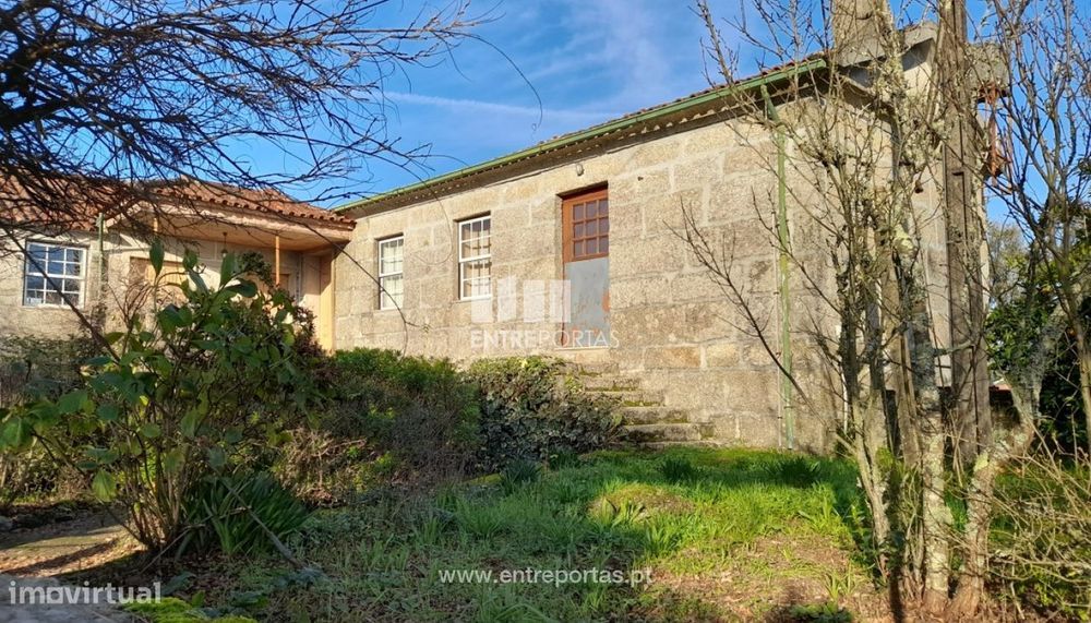 Venda Quinta com 2 Moradias e Terreno, Lomba, Amarante