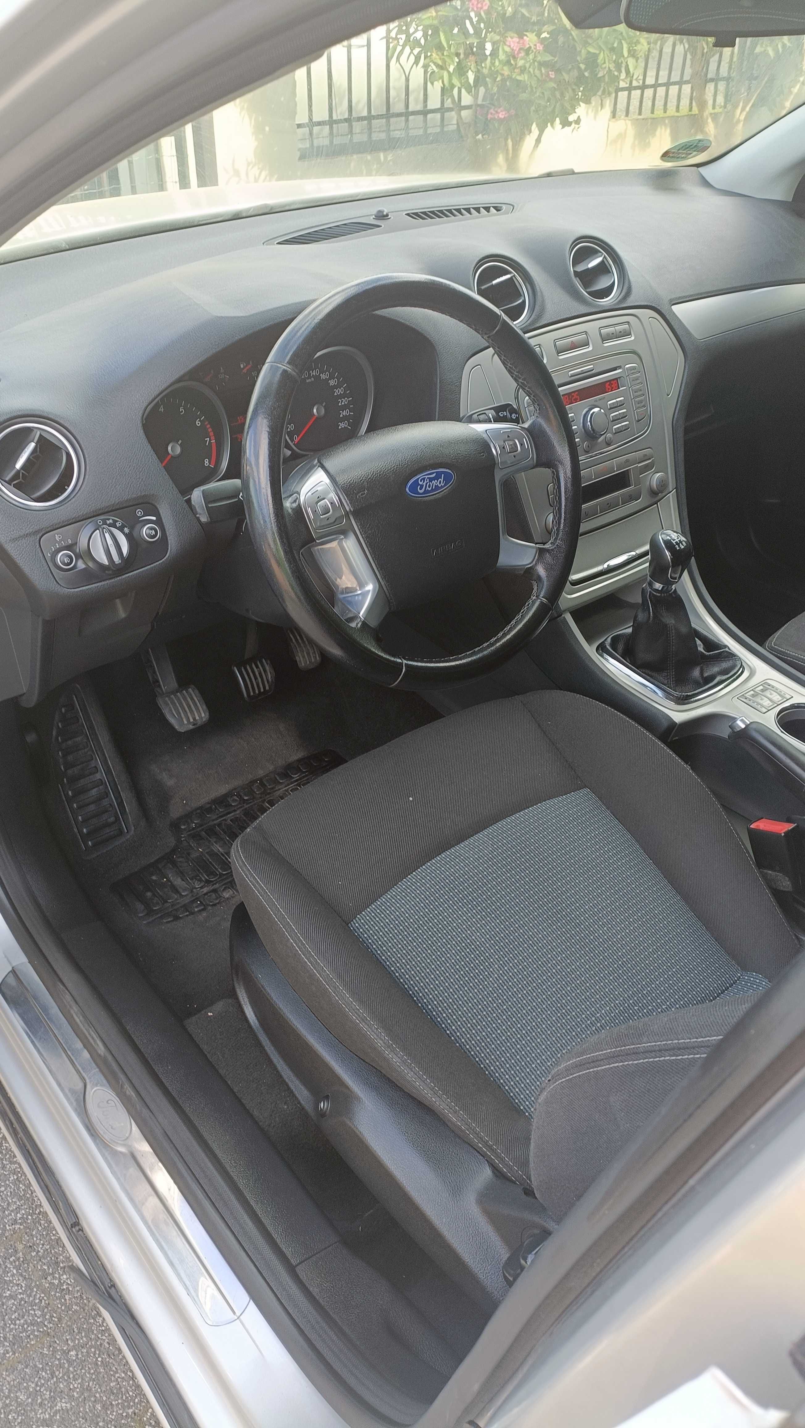 Sprzedam ładnego forda mondeo