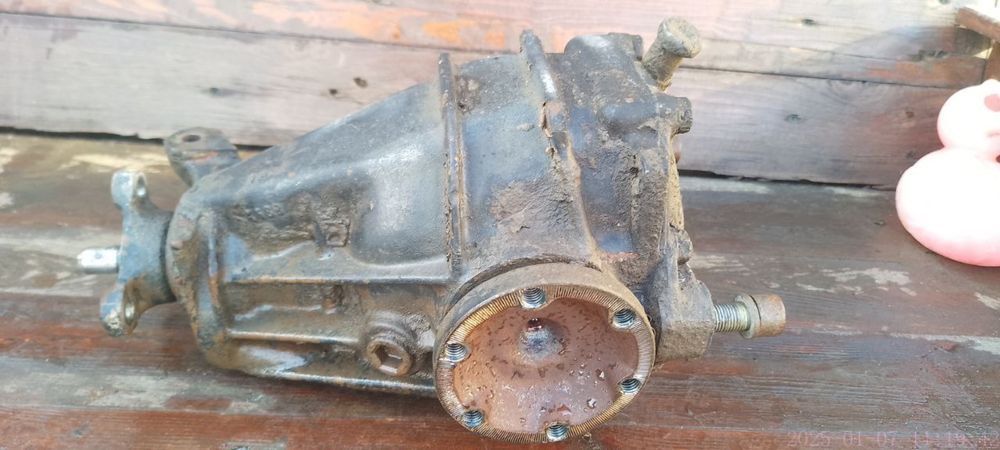 Задний редуктор / мост Mercedes Benz W124 3.23, 3.42