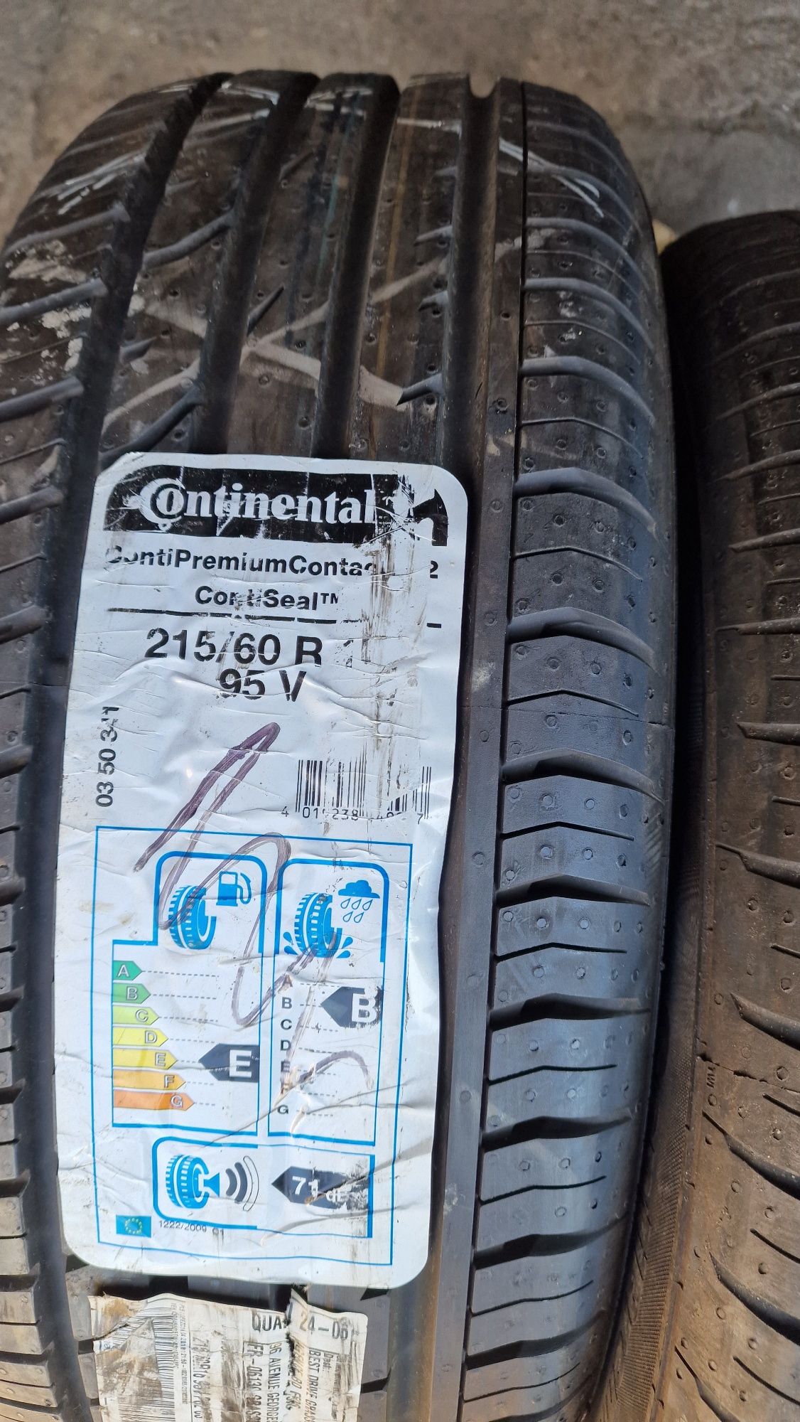 215/60r16 Continental ContiPremiumContact 2 95H 95V