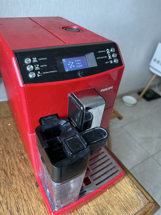 Кофемашина PHILIPS EP3363