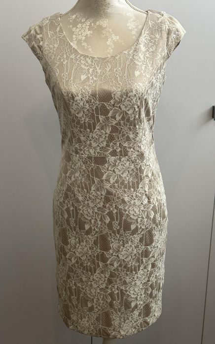 Sukienka koronkowa Forti r  M