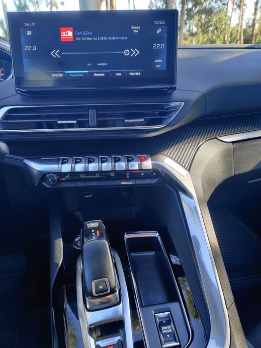 Peugeot 3008 1.2i 130cv EAT8 2022