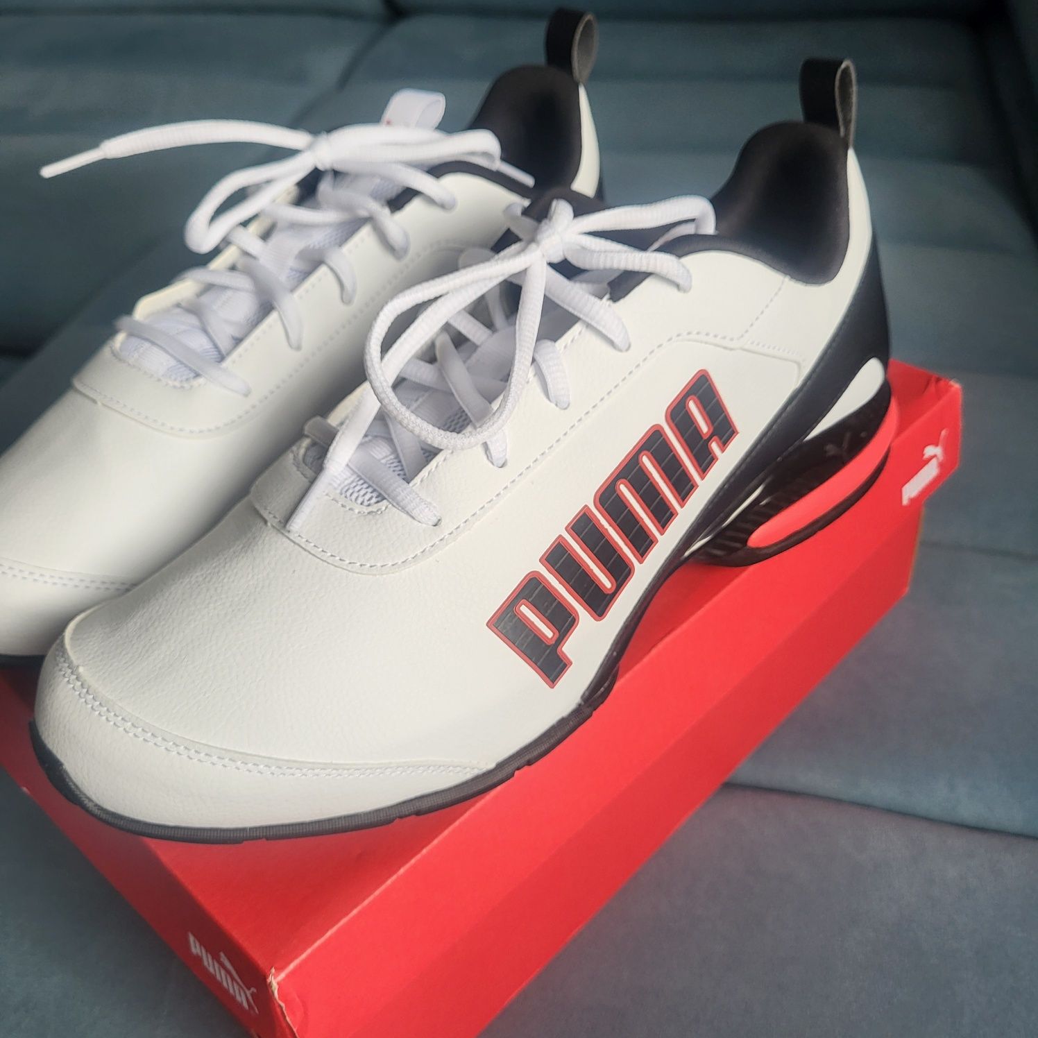 Piękne nowe męskie buty Puma 45