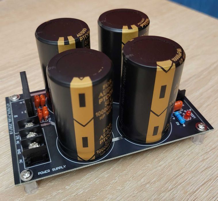 Двухполярный блок питания для усилителя низкой частоты