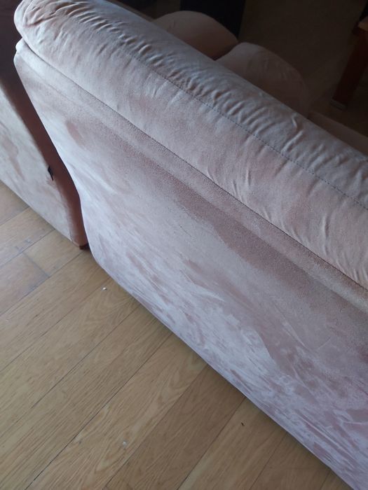 Terno de Sofás  em curtisane só hoje 60 euros