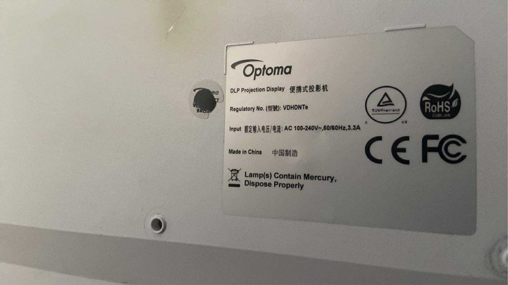 Projektor OPTOMA HD27e DLP