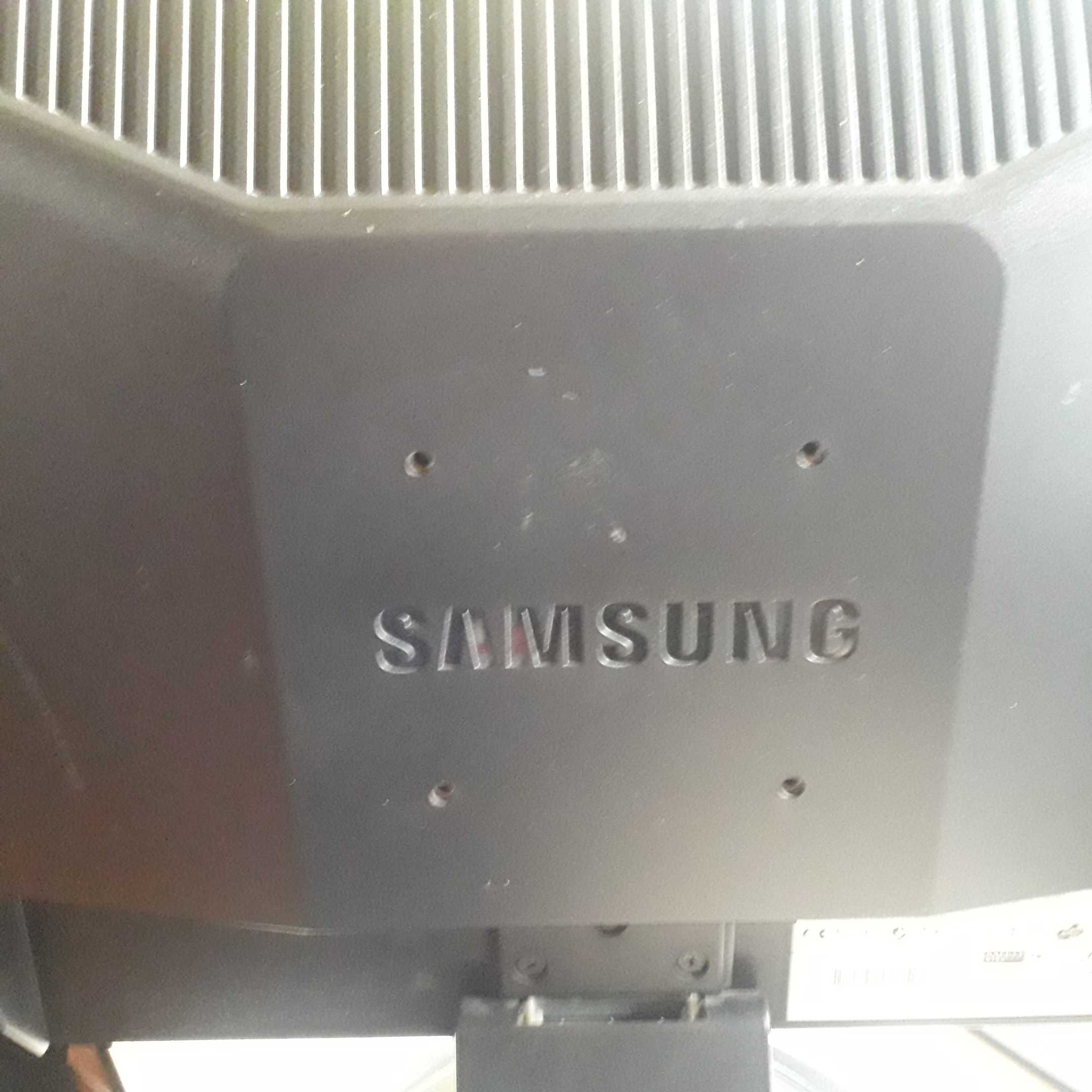 Monitor Samsung SyncMaster 923NW 19"