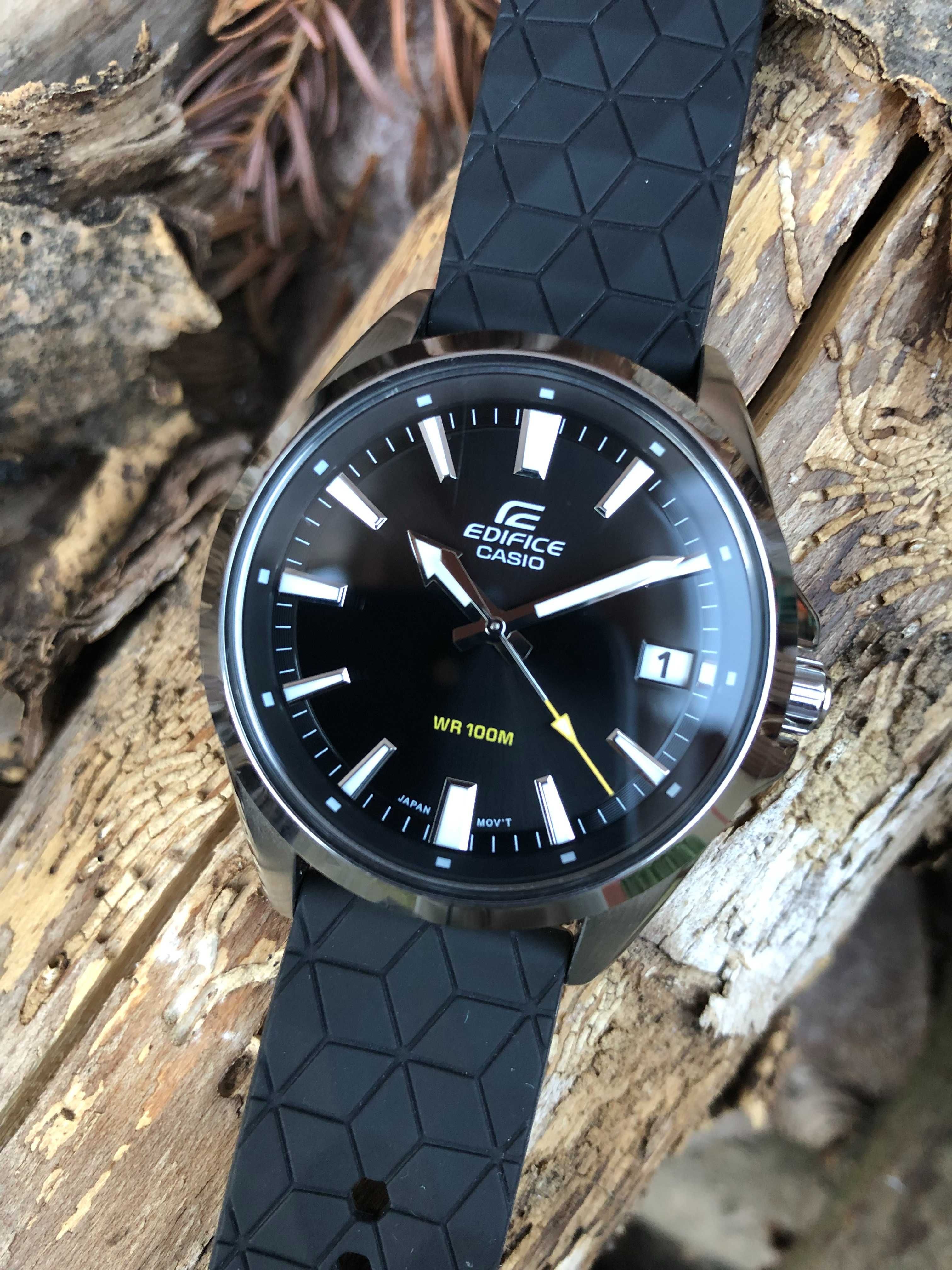 Zegarek Casio Edifice Momentum EFV-100  Zakręcana koronka WR 100m Duro