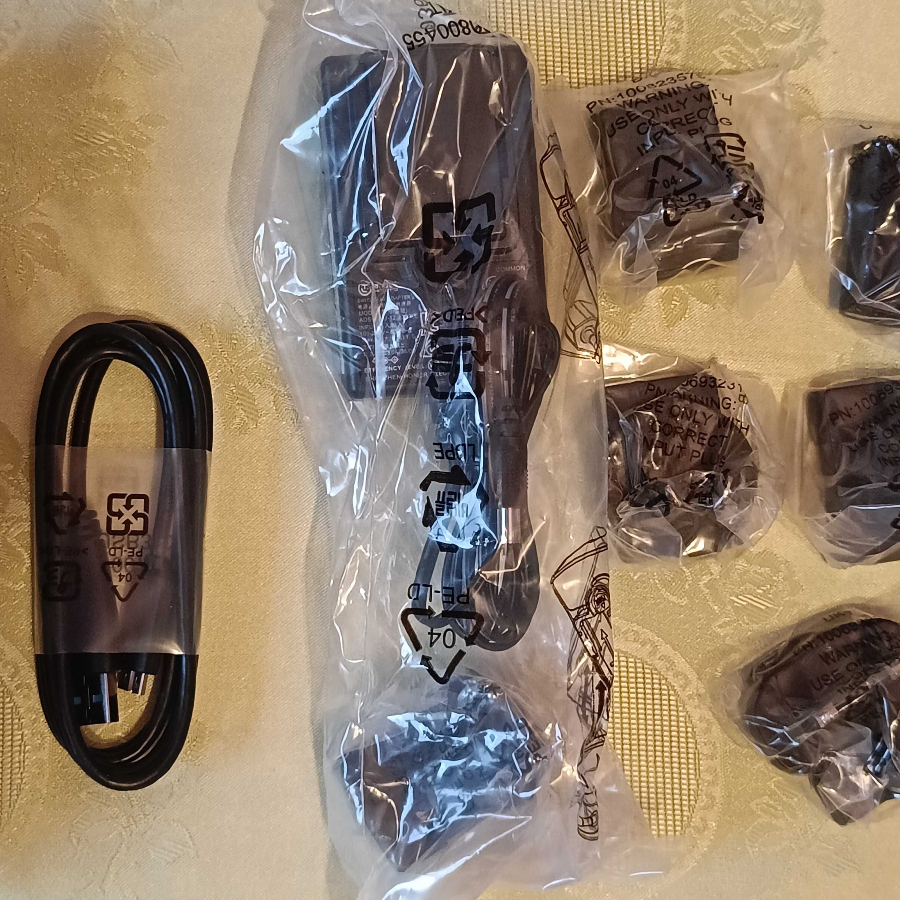 Seagate backup Plus hub kieszeń 3.5 - 2.5 cal.  HDD / SSD