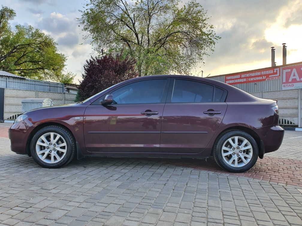 Мазда-3. Mazda-3. Автомат. Газ/Бензин