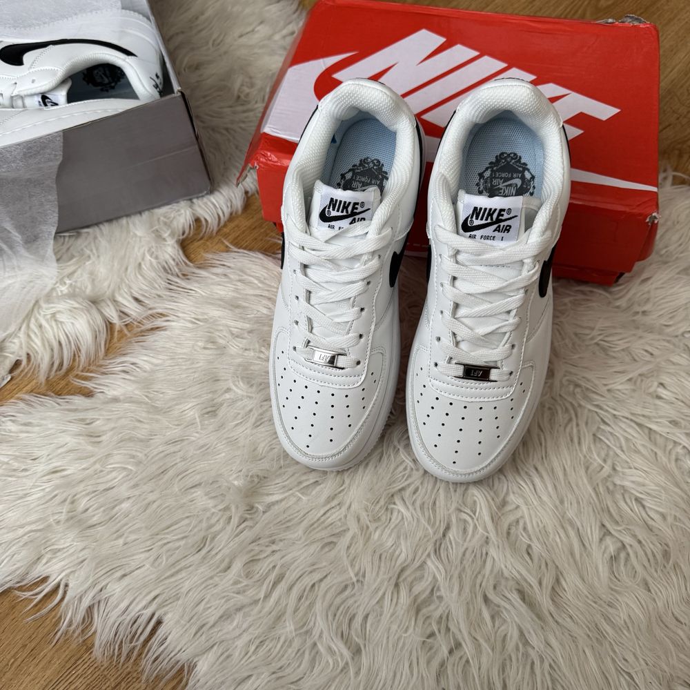 Кросівки Nike Air Force 1