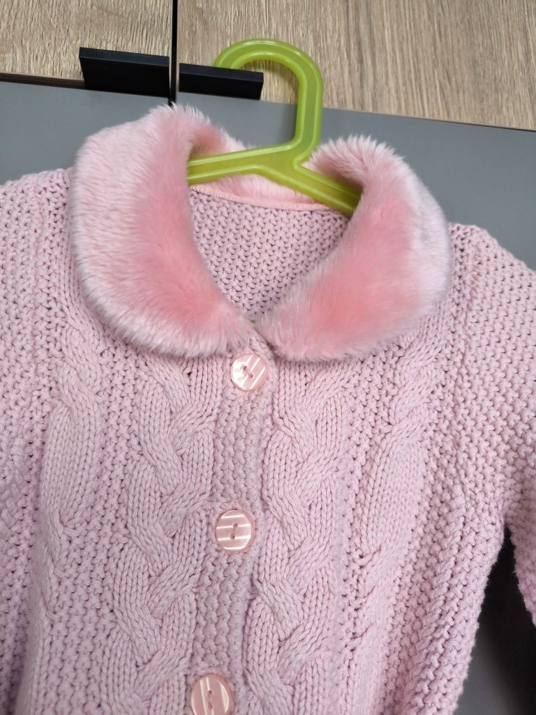 Sweter dziewczęcy rozpinany r. 110