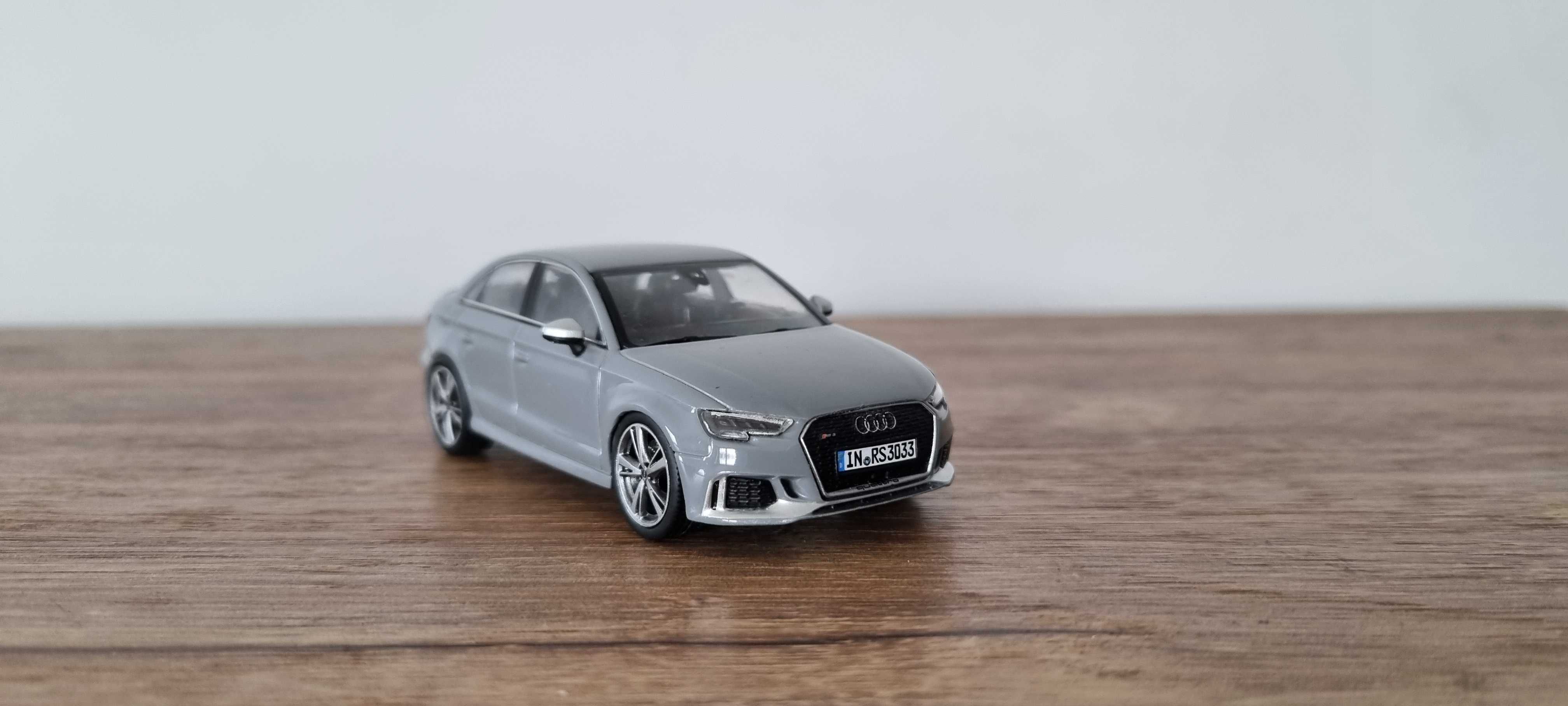 Audi RS3 1:43 I-scale