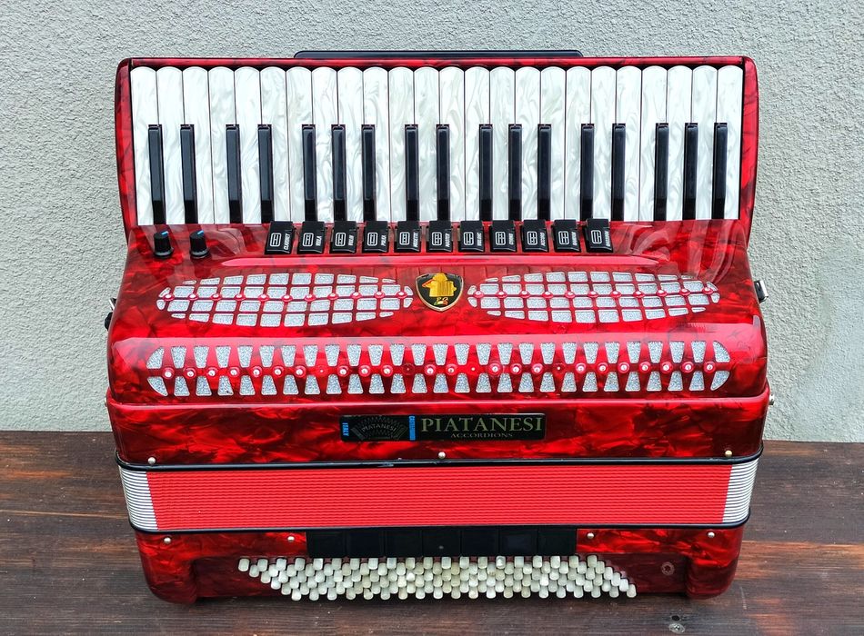 Włoski akordeon Piatanesi Ottavianelli Musette - świetny stan !