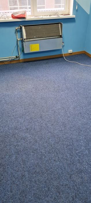 Клінінг, прибирання приміщень, миття підлоги.