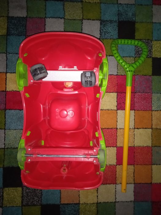 Автомобиль-Каталка Chicco толокар с родительской ручкой и багажником