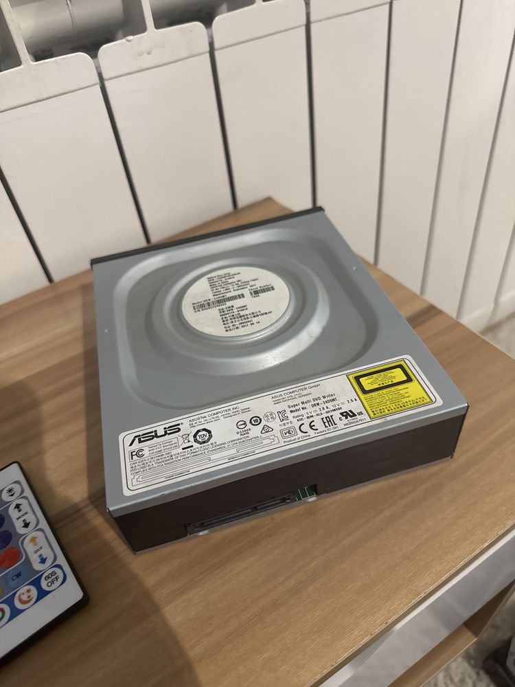 Stacja dyskow ASUS computer gmbh Multi dvd writer drw-24d5mt