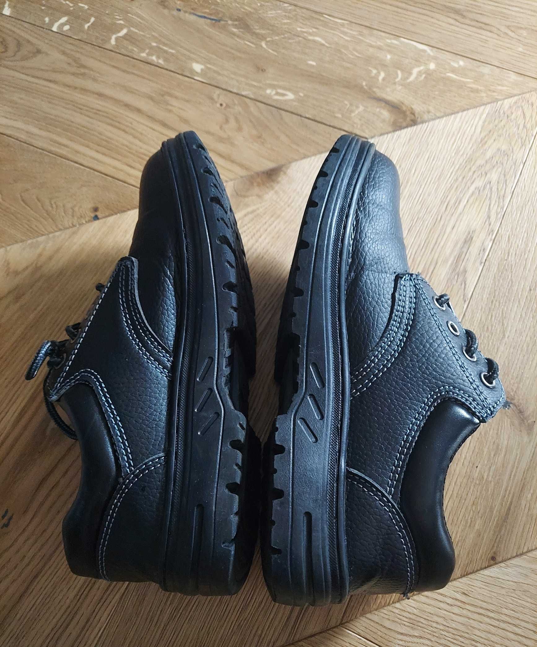 Buty, półbuty robocze, męskie rozm 42