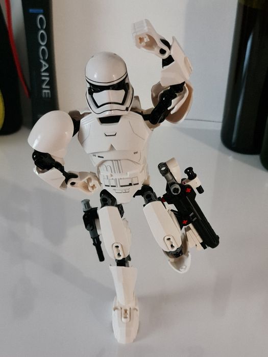 LEGO Star Wars 75114 Szturmowiec Najwyższego Porządku