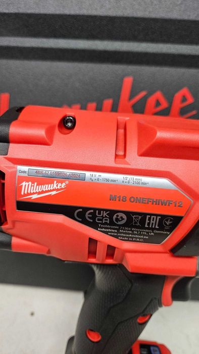 Klucz udarowy 1/2 18V Milwaukee M18 ONEFHIWF12-0 + walizka