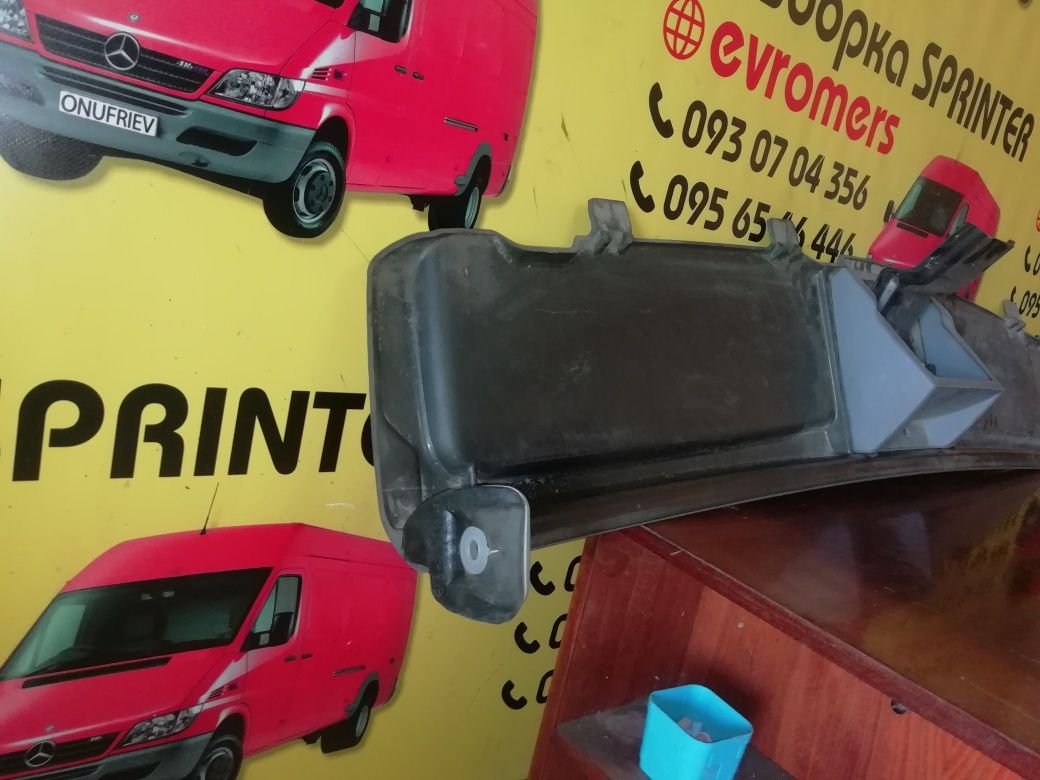 Полка в Mercedes Sprinter W903 Volkswagen LT 35 .Разборка Спринтер