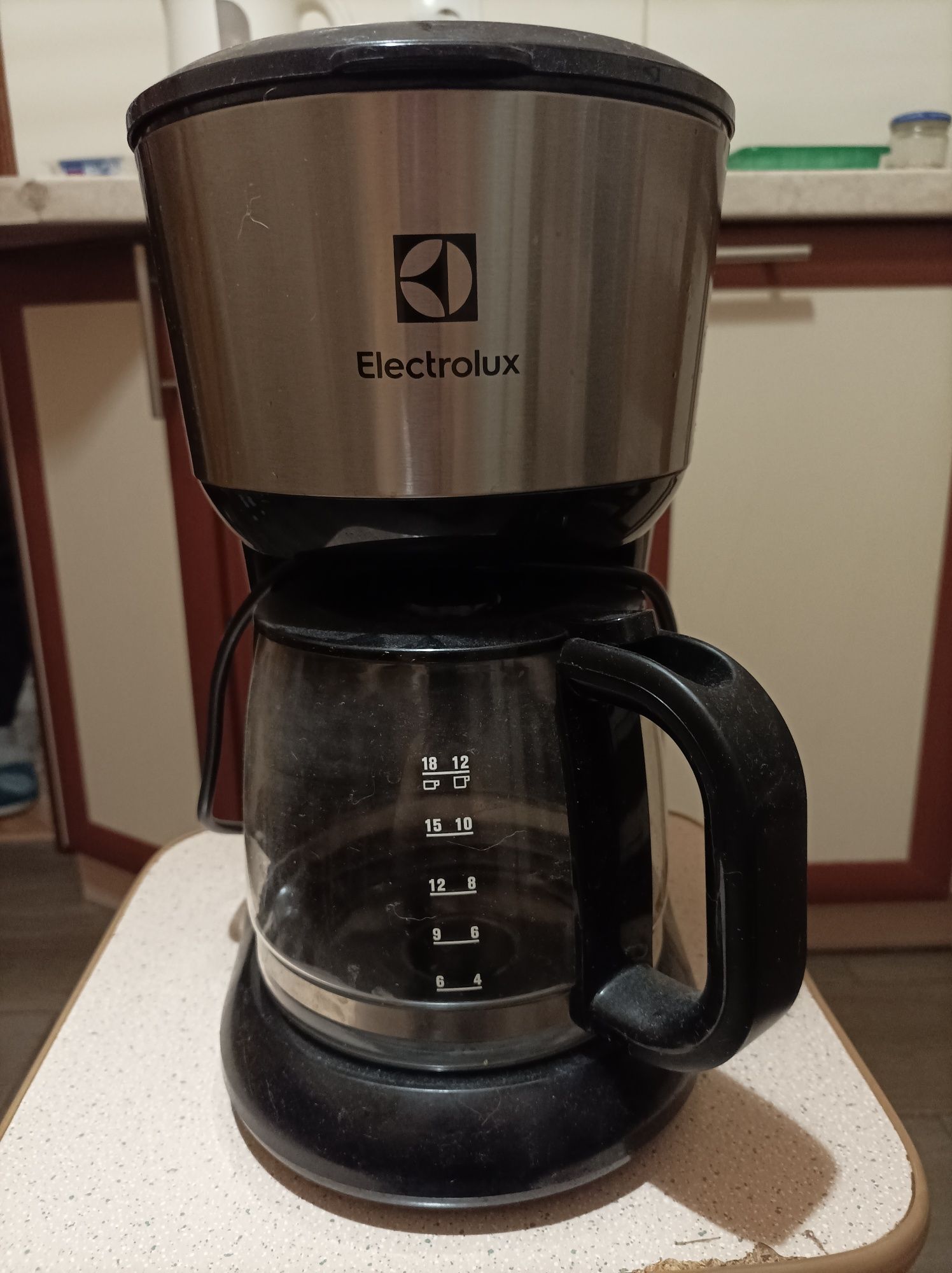 Кофеварка Electrolux EKF 3700