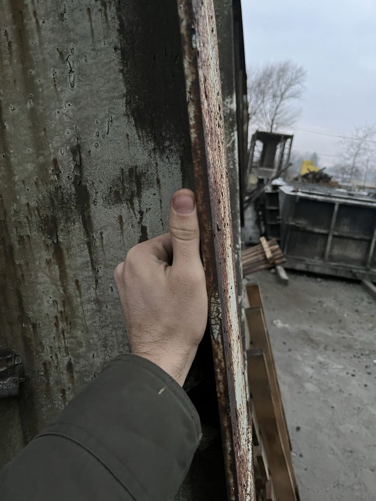 Продам ферми б/у