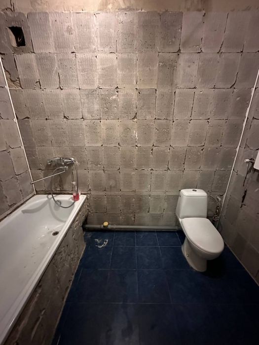 Простора 2х кімнатна квартира (м.Самар)